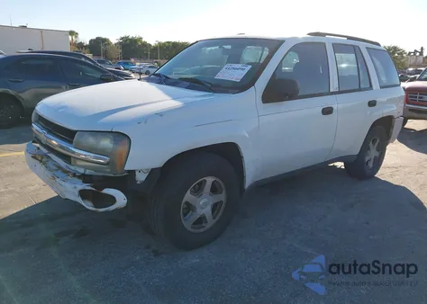 2004 Chevrolet Trailblazer Ls from USA, damaged, VIN 1GNDS13S442303265